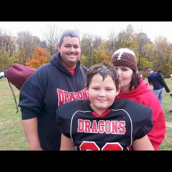 Hi I’m Heather. I love handbags,shoes and clothes! - Picture 6 of 6